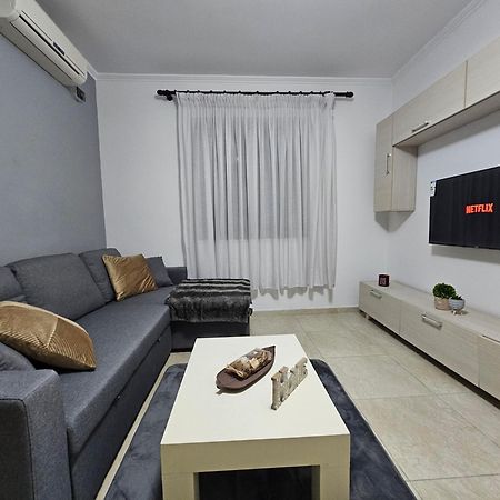 Wanderlust Tirana 2 Apartment Exterior foto