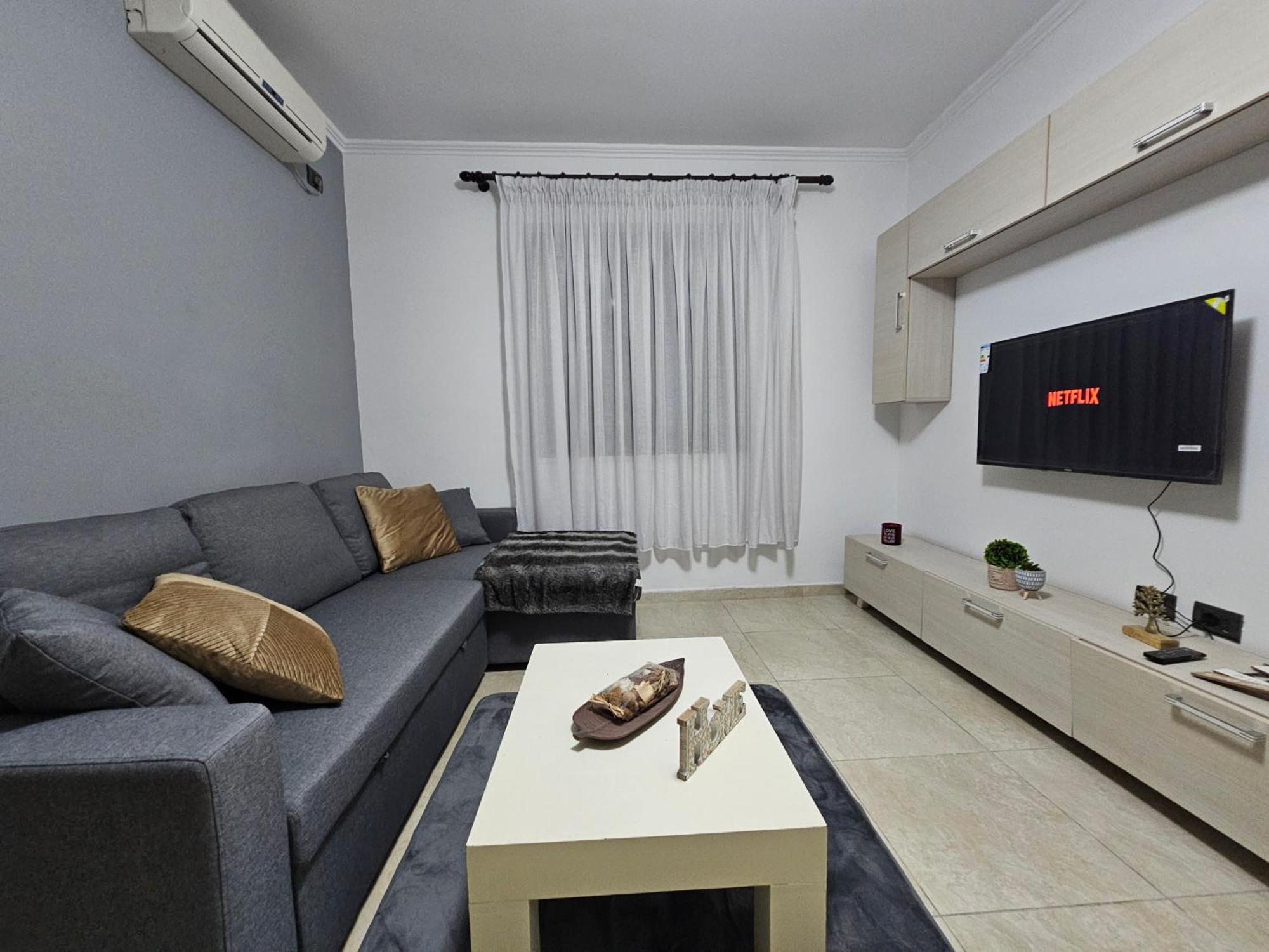 Wanderlust Tirana 2 Apartment Exterior foto
